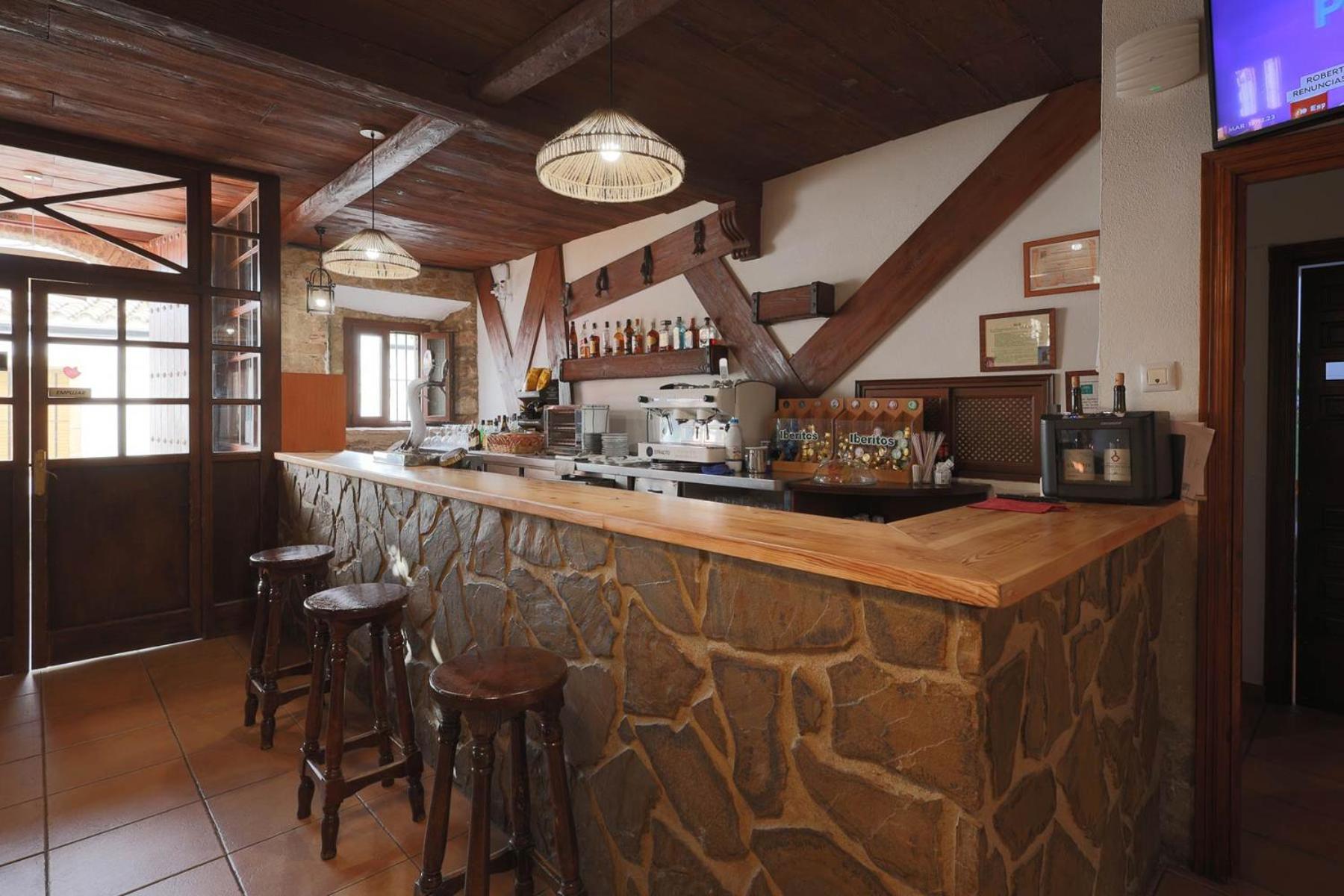 TUGASA Hotel La Posada Villaluenga Del Rosario Bagian luar foto